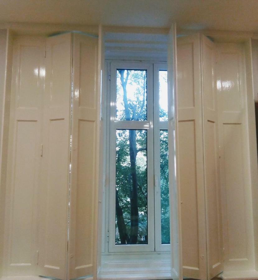 Downtown Apartment In Walk Zone With 3 Bedrooms And Garage Novi Sad Exterior foto