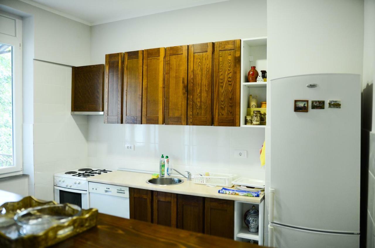 Downtown Apartment In Walk Zone With 3 Bedrooms And Garage Novi Sad Exterior foto