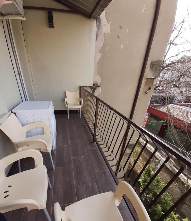 Downtown Apartment In Walk Zone With 3 Bedrooms And Garage Novi Sad Exterior foto